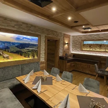 Inntal 캠프장 비싱